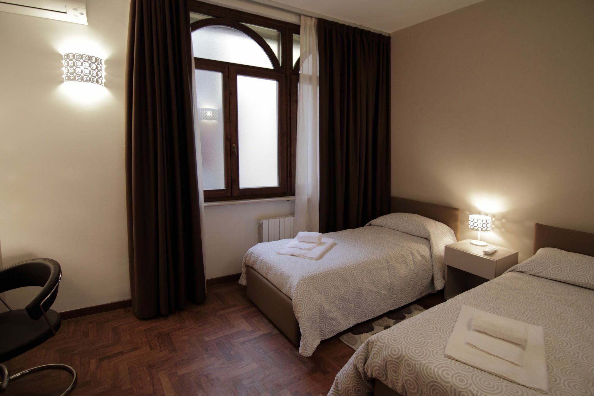 Residenza S. Giovanni In Foro Verona Exteriör bild